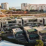 Amos At Aquamarine * Vlorë