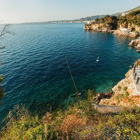 Amos At Aquamarine 빌라 Vlorë