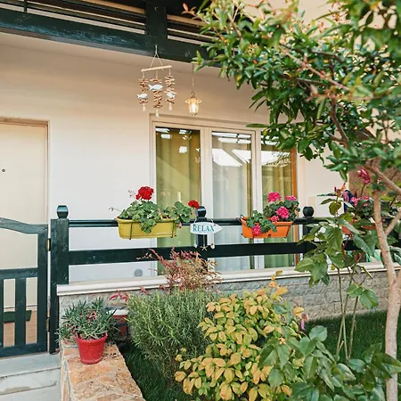 Villa Amos At Aquamarine