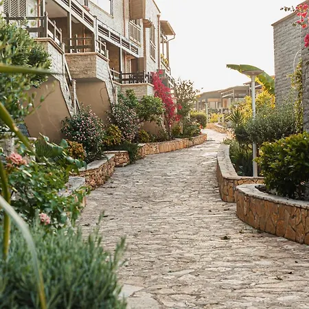 Villa Amos At Aquamarine Vlorë