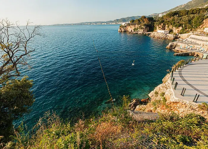 Amos At Aquamarine 别墅 Vlorë