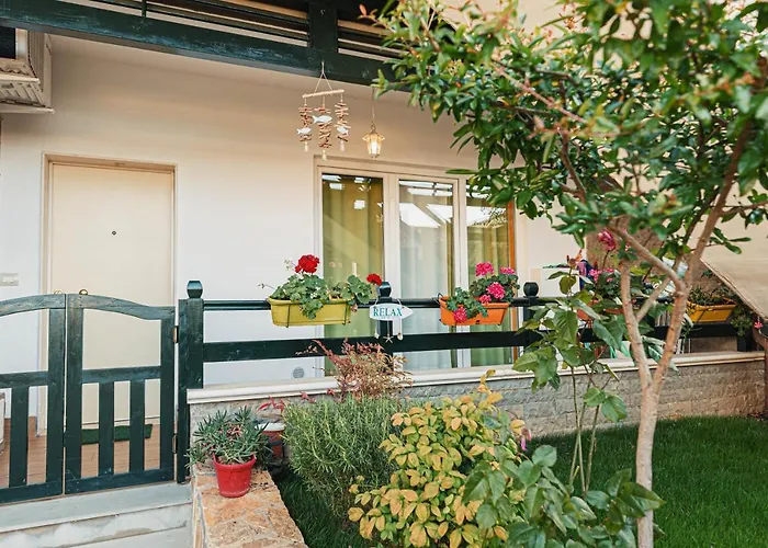 Villa Amos At Aquamarine