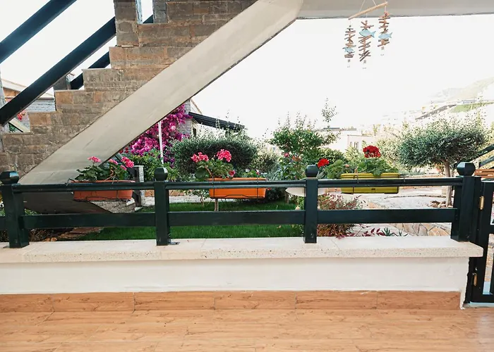 Villa Amos At Aquamarine Vlorë